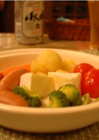 タジン鍋で野菜とカマンベールのおつまみ