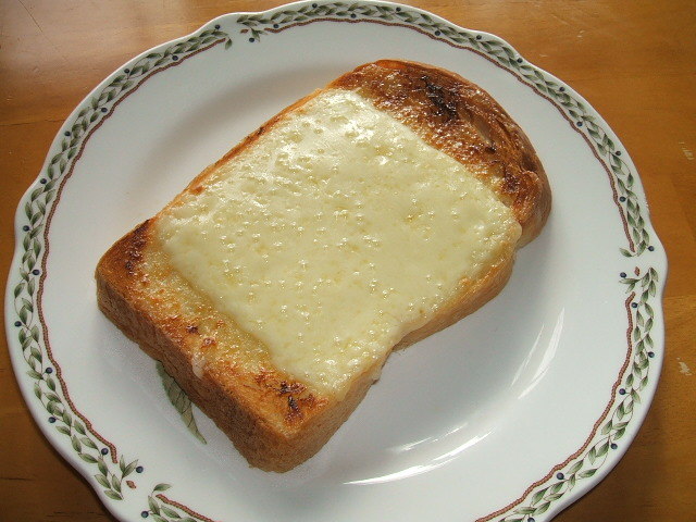 簡単！とまらない～マヨチーズトーストの画像