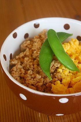 ご飯がすすむ、しっとりふわふわ鶏そぼろ♪