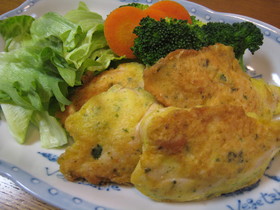鶏胸肉でふんわりチーズピカタ