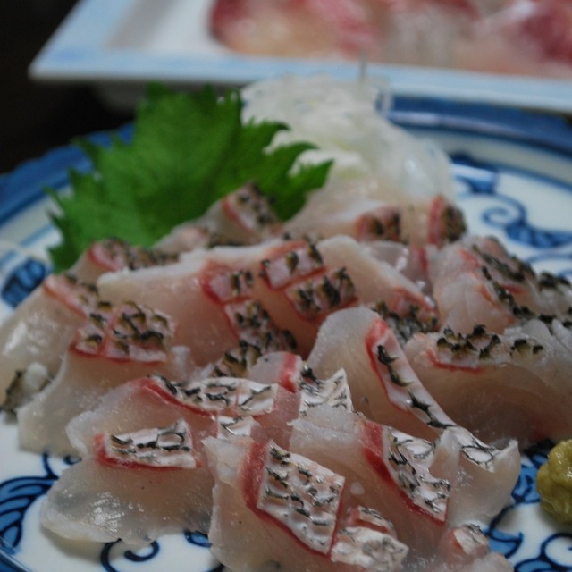 鯛 チヌ の湯引き レシピ 作り方 By 1646 クックパッド 簡単おいしいみんなのレシピが361万品