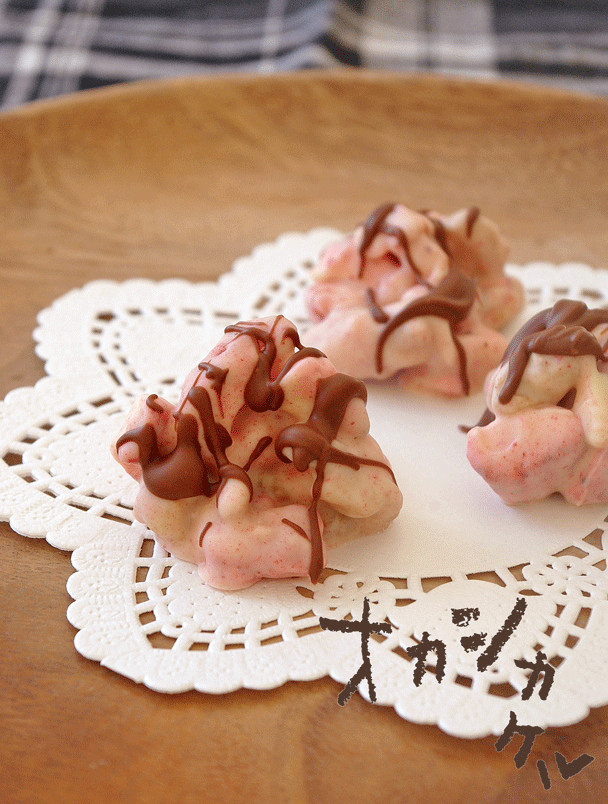バレンタイン☆甘酸っぱいピンクのチョコの画像