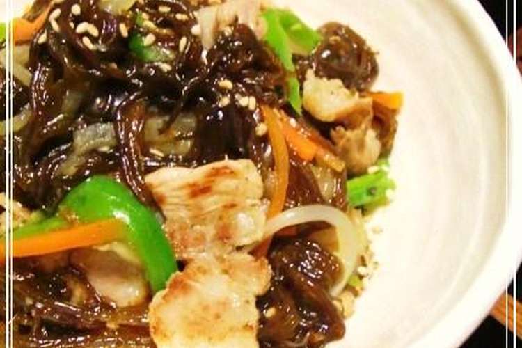 絶品 ご飯が進む 豚肉とスヌイ もずく のチャプチェ風 レシピ 作り方 By Food Town クックパッド 簡単おいしいみんなのレシピが354万品