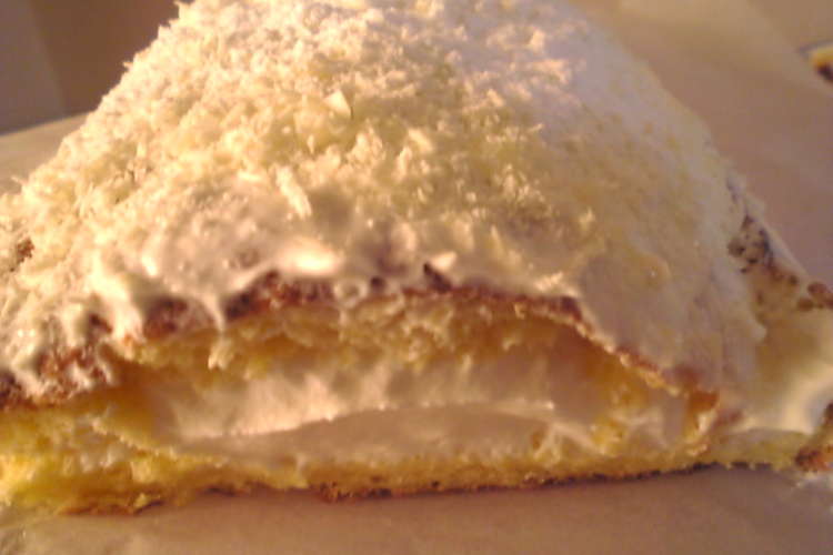 バレンタイン ホワイトチョコロールケーキ レシピ 作り方 By Rosenkranz クックパッド