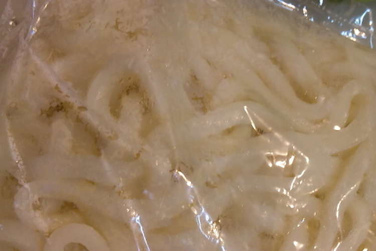 あら不思議 袋のままde茹でたて玉うどん レシピ 作り方 By 空色日記 クックパッド