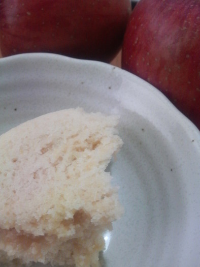 やさしい･･･米粉のりんご蒸ぱんの写真