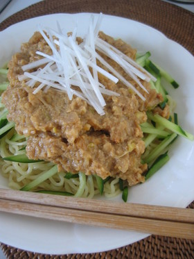 肉なし!大豆deジャージャー麺