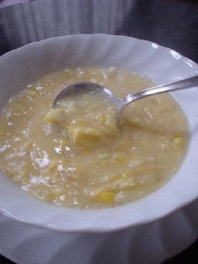とうきびたっぷりの「中華風コーンスープ」