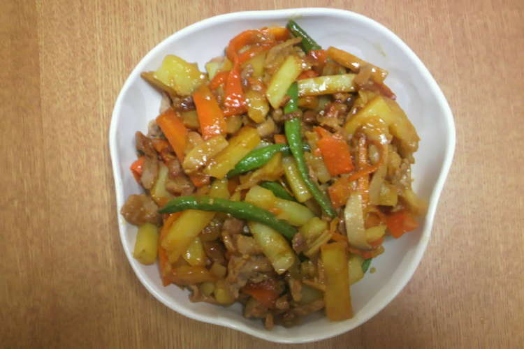 焼肉のタレ De 野菜炒め レシピ 作り方 By Zai3 クックパッド 簡単おいしいみんなのレシピが377万品