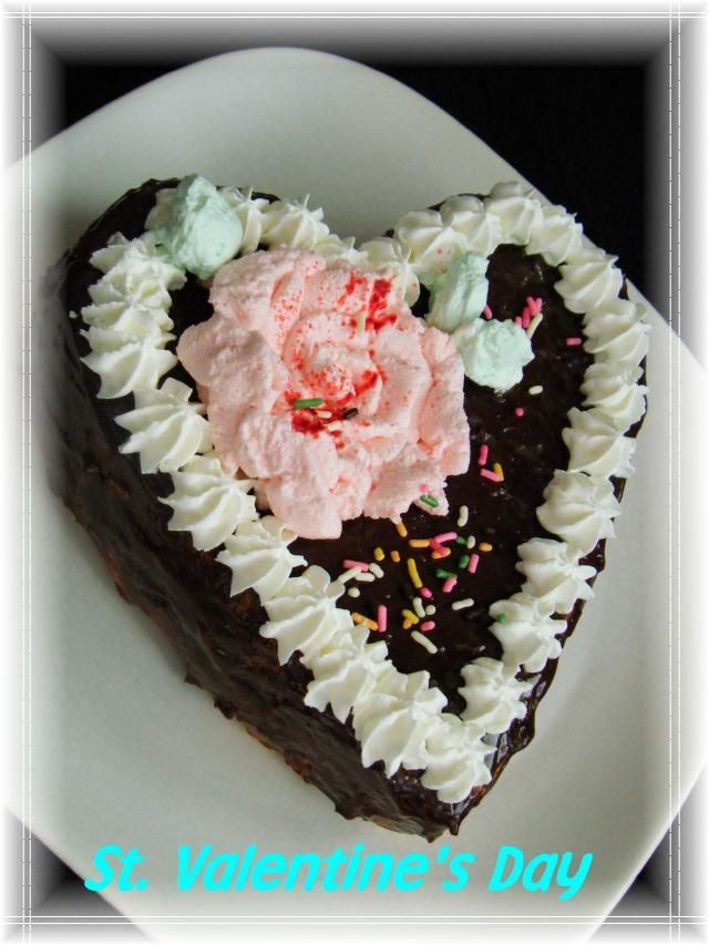 バレンタイン♡チョココーティングケーキの画像