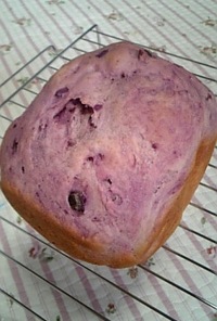 紫芋たっぷりのスイーツ HB食パン