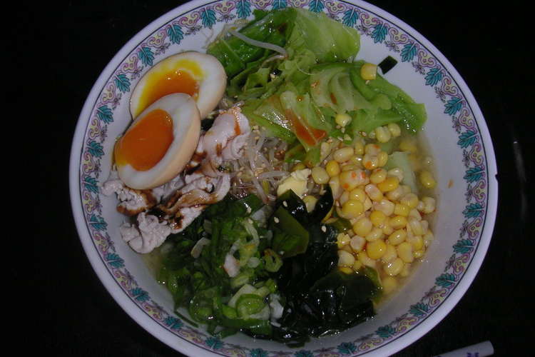 自家製味玉のせコーン味噌バターラーメン レシピ 作り方 By くるまだん吉 クックパッド 簡単おいしいみんなのレシピが360万品