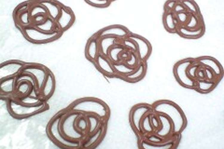 板チョコで簡単 チョコのバラ レシピ 作り方 By ﾆｬﾝﾀﾊﾞｰz クックパッド 簡単おいしいみんなのレシピが350万品