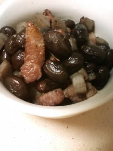 塩豚と黒豆とごぼうの炊合わせの写真