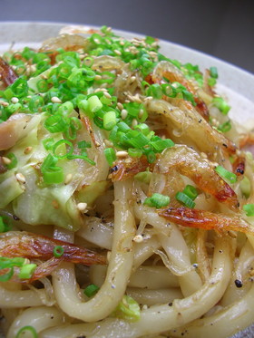 桜海老&しらすが香ばしい♬駿河焼うどん