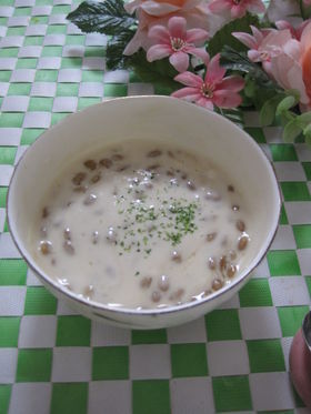 納豆とヨーグルトのポン酢スープ