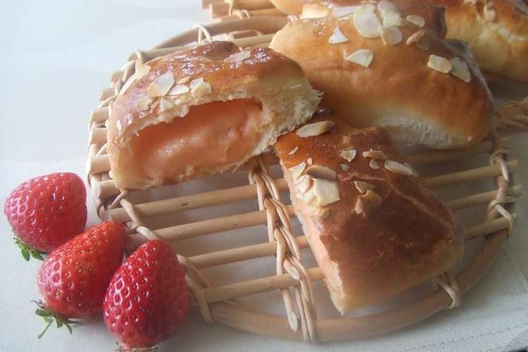 春のいちごクリームパン レシピ 作り方 By たまごろう クックパッド 簡単おいしいみんなのレシピが355万品