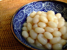 白いんげん豆の甘煮