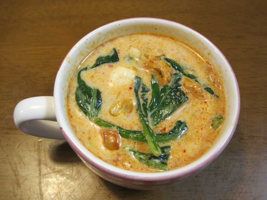 簡単チゲ☆豆乳キムチ豆腐スープの画像