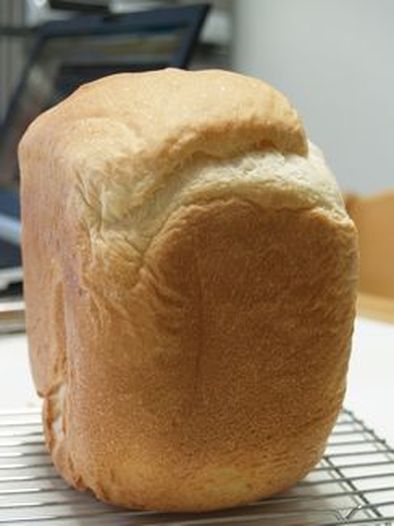 ＨＢ早焼きでふわもち食パンの写真