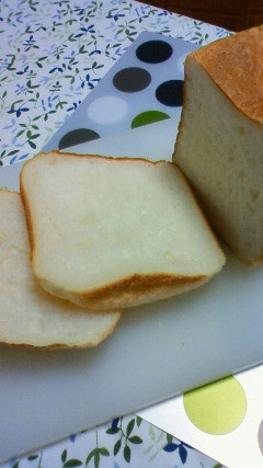 しっとりやわらか食パンの画像