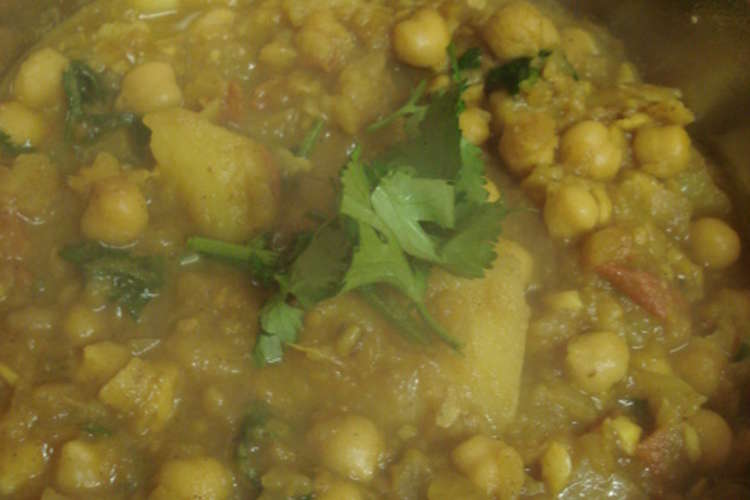 ジャガイモとひよこ豆のインド家庭カレー レシピ 作り方 By プラバール クックパッド