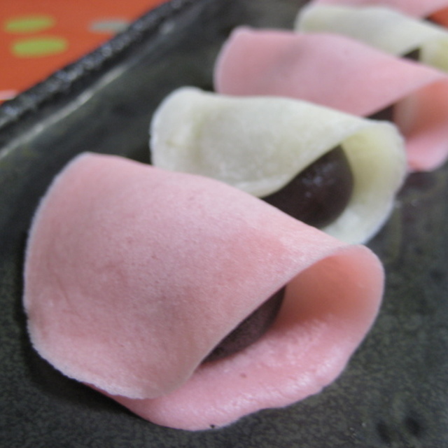 桜餅 塩漬けの桜の葉なしだけど レシピ 作り方 By Rieのcookクックcook クックパッド 簡単おいしいみんなのレシピが371万品