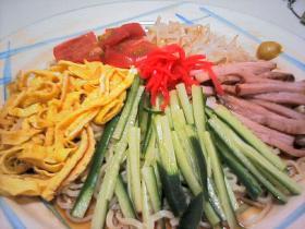 大好評の冷やし中華!