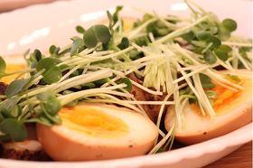 豚かたまり肉の紅茶煮