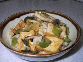 厚揚げとキャベツの甘辛あん炒め