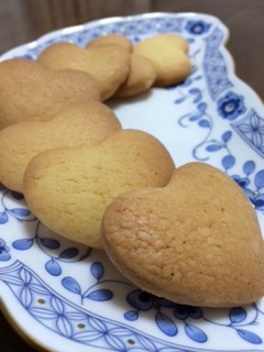 材料5つで♪簡単ハトサブレ味クッキー