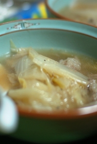 鍋の残りで白菜と豚肉のぽっかぽかスープ