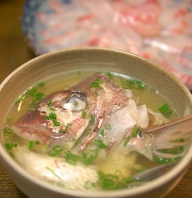 真鯛の潮汁(アラ汁)