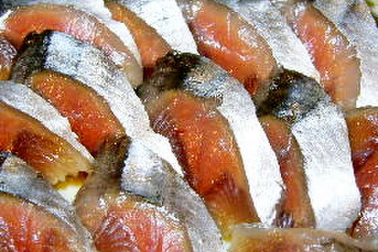 家庭用包丁で作る生食サンマ 刺身 酢〆 レシピ 作り方 By てつ丸 クックパッド 簡単おいしいみんなのレシピが361万品