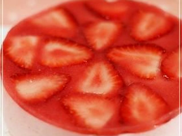 ふわふわ 苺のムースケーキ レシピ 作り方 By ぐれーと クックパッド 簡単おいしいみんなのレシピが360万品