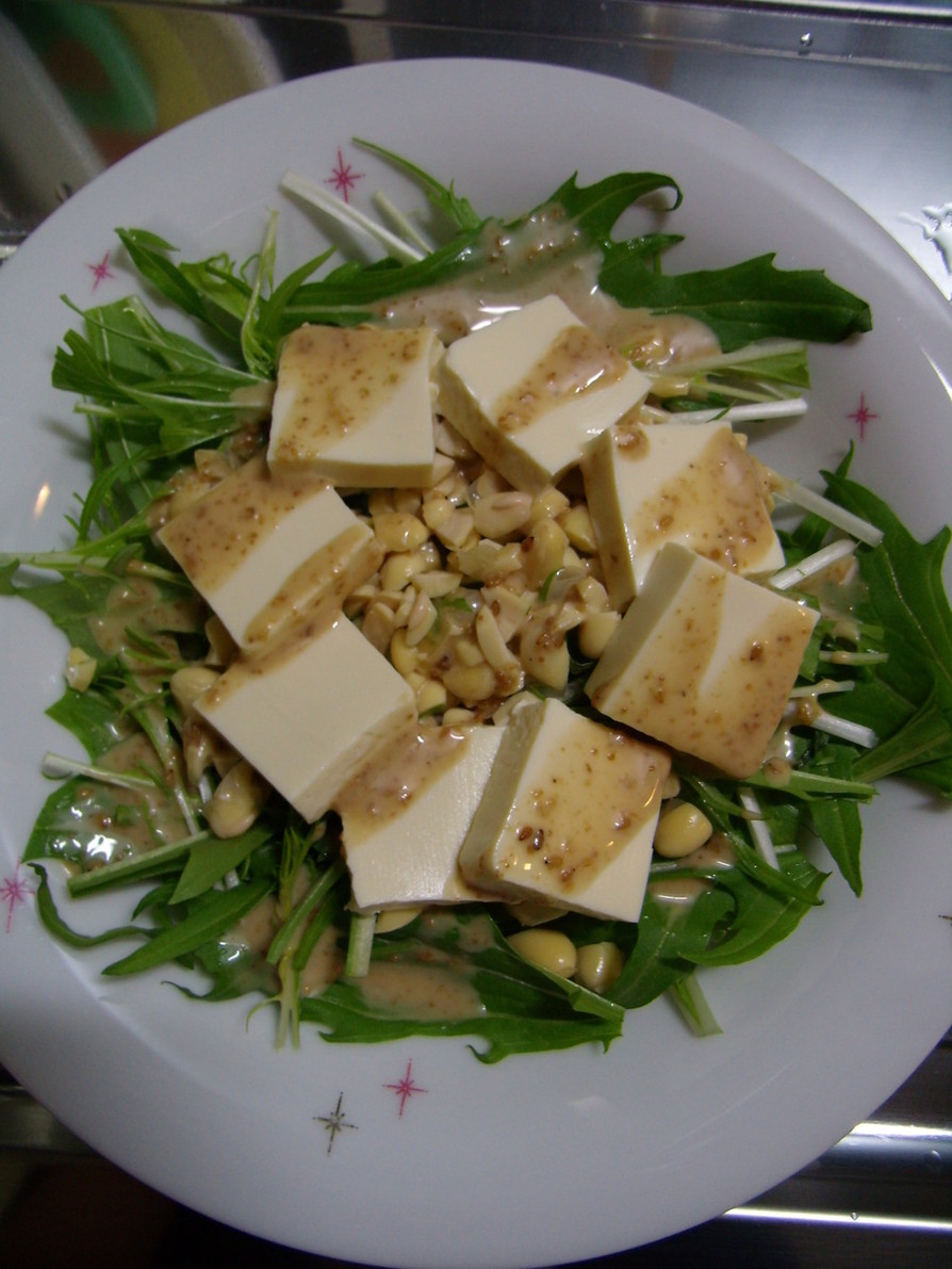水菜と豆腐のゴマドレサラダの画像