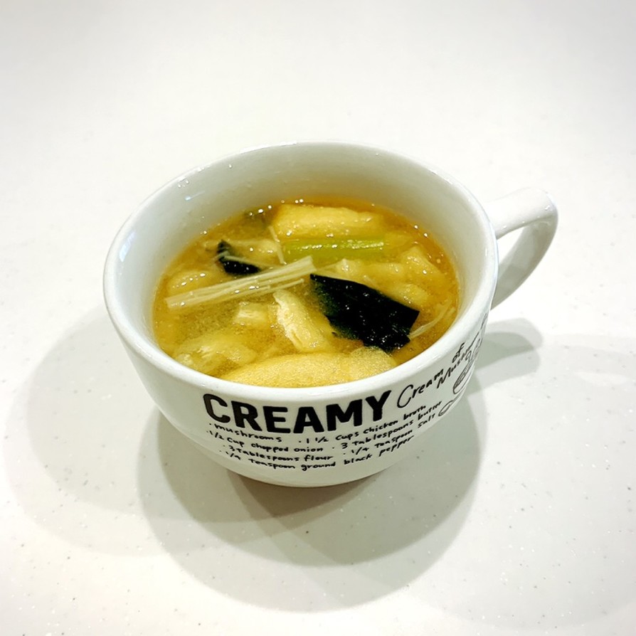 簡単☆小松菜とえのきのお味噌汁の画像