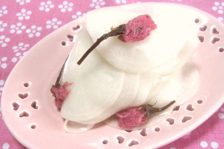 お花見弁当 簡単 桜とカブのお漬け物 レシピ 作り方 By 朝まと クックパッド 簡単おいしいみんなのレシピが370万品