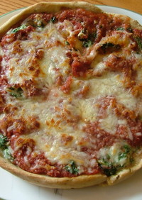 アメリカ　シカゴ・スタイル深皿ピザ