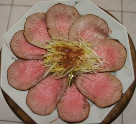 簡単さっぱりローストビーフ牛肉たたき風)