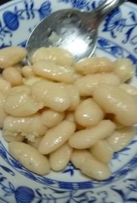 手づかみ食べ期に。白いんげん豆のマリネ