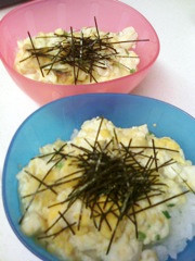 豆腐と卵の簡単丼の画像