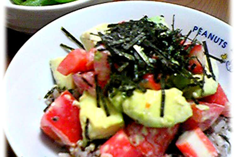 スピードランチ アボカドとトマトの丼 レシピ 作り方 By みみり３４ クックパッド 簡単おいしいみんなのレシピが352万品