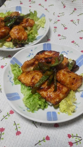 鶏胸肉とピーマンのケチャ炒め