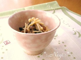 ∮ きのこたっぷり✰彡わかめと梅煮 ∮