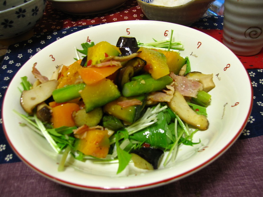 簡単☆彩り野菜のイタリアンおかずサラダの画像