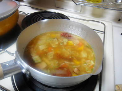 汗かき野菜の具だくさんスープの写真