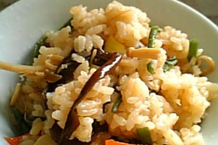 我が家の簡単 山菜炊き込みご飯 レシピ 作り方 By Emmma クックパッド 簡単おいしいみんなのレシピが352万品