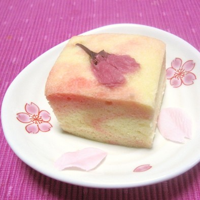 お花見✿簡単！桜の浮島（和風蒸しケーキ）の写真