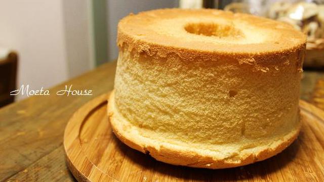 立たないほどふわふわ シフォンケーキ レシピ 作り方 By もえもえ太 クックパッド 簡単おいしいみんなのレシピが350万品
